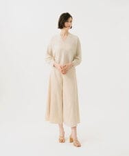 GBFEE50300 Sybilla(シビラ) Vネックフォルムニット アイボリー