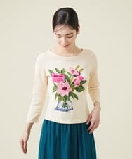 GBFET05590 Sybilla(シビラ) フラワーベース刺繍プルオーバー アイボリー