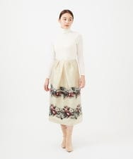 GBHCA33490 Sybilla(シビラ) フラワーカットジャカードタックスカート シャンパンゴールド