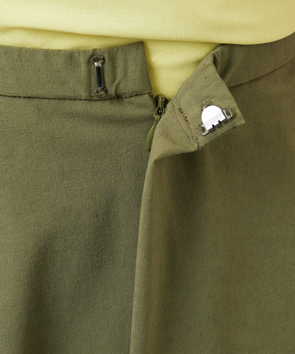 GBHEE27330 Sybilla(シビラ) ストレッチタフタアシンメトリースカート カーキ