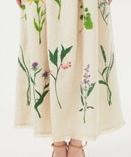 GBHGA01790 Sybilla(シビラ) 先染めリネン刺繍スカート ベージュ