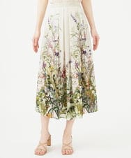 GBHGB38450 Sybilla(シビラ) ボタニカルフラワープリントスカート アイボリー