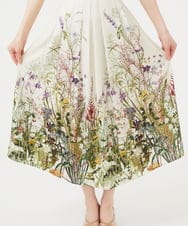 GBHGB38450 Sybilla(シビラ) ボタニカルフラワープリントスカート アイボリー
