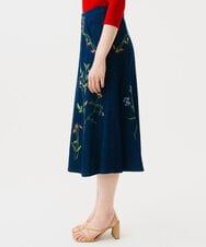 GBHGD04500 Sybilla(シビラ) フラワー刺繍デニムスカート インディゴ
