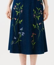 GBHGD04500 Sybilla(シビラ) フラワー刺繍デニムスカート インディゴ