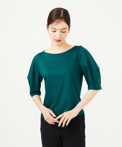 GBKAD06200 Sybilla ジオメトリックスリーブカットソー