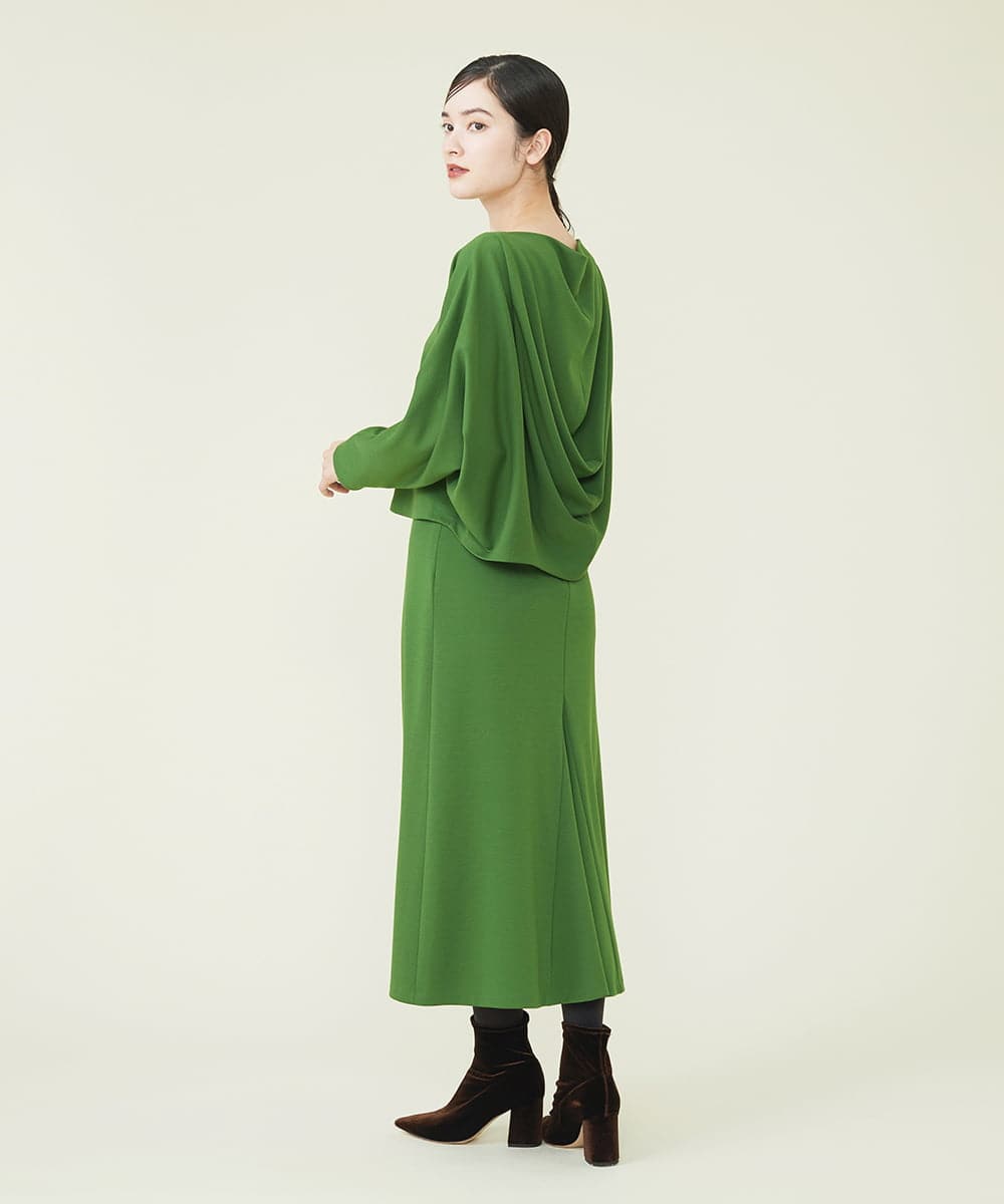 GBKAS92300 Sybilla(シビラ) バックドレープポンチカットソー グリーン