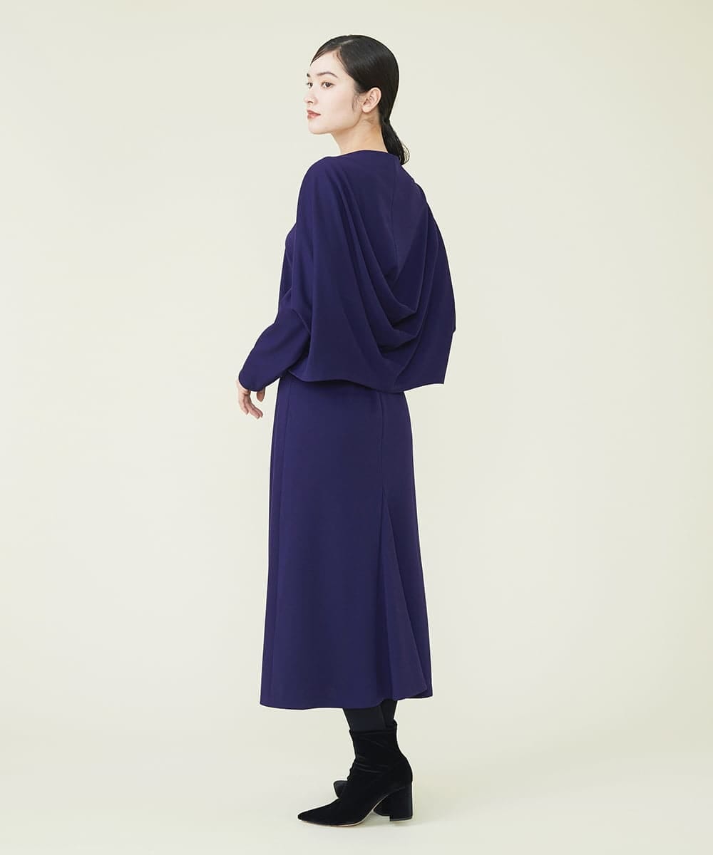 GBKAS92300 Sybilla(シビラ) バックドレープポンチカットソー ネイビー