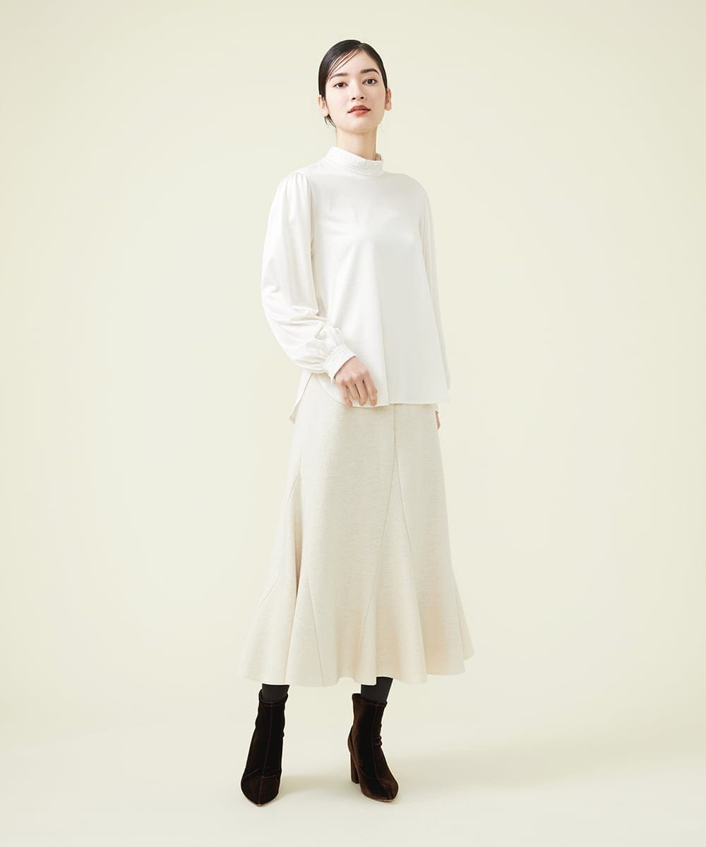 GBKCU24290 Sybilla(シビラ) リバーレーススタンドカラーカットソー アイボリー