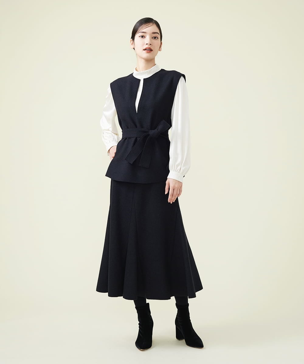 GBKCU24290 Sybilla(シビラ) リバーレーススタンドカラーカットソー アイボリー