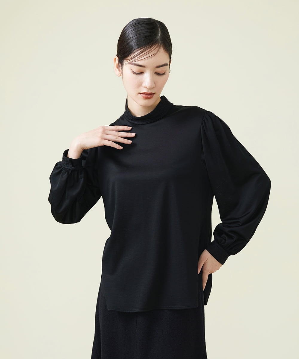 GBKCU24290 Sybilla(シビラ) リバーレーススタンドカラーカットソー ブラック