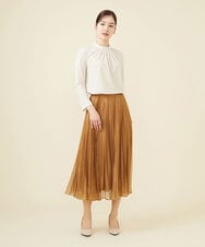 GBKEW31230 Sybilla(シビラ) 【メディア着用】タックデザインスタンドカラーカットソー アイボリー