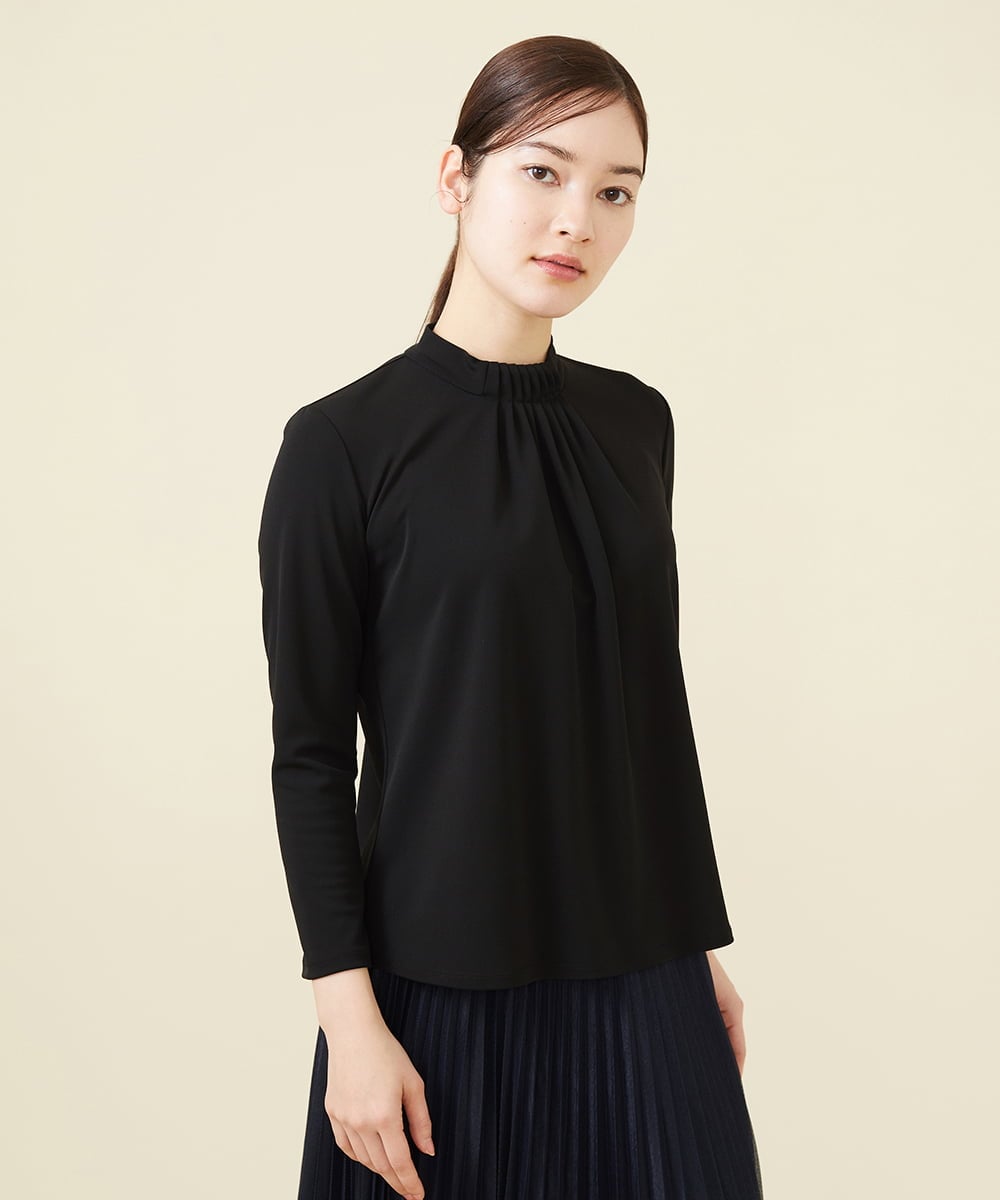 GBKEW31230 Sybilla(シビラ) 【メディア着用】タックデザインスタンドカラーカットソー ブラック