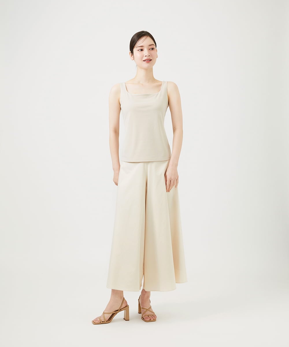 GBKGD70130 Sybilla(シビラ) スクエアネックタンクトップ ライトベージュ