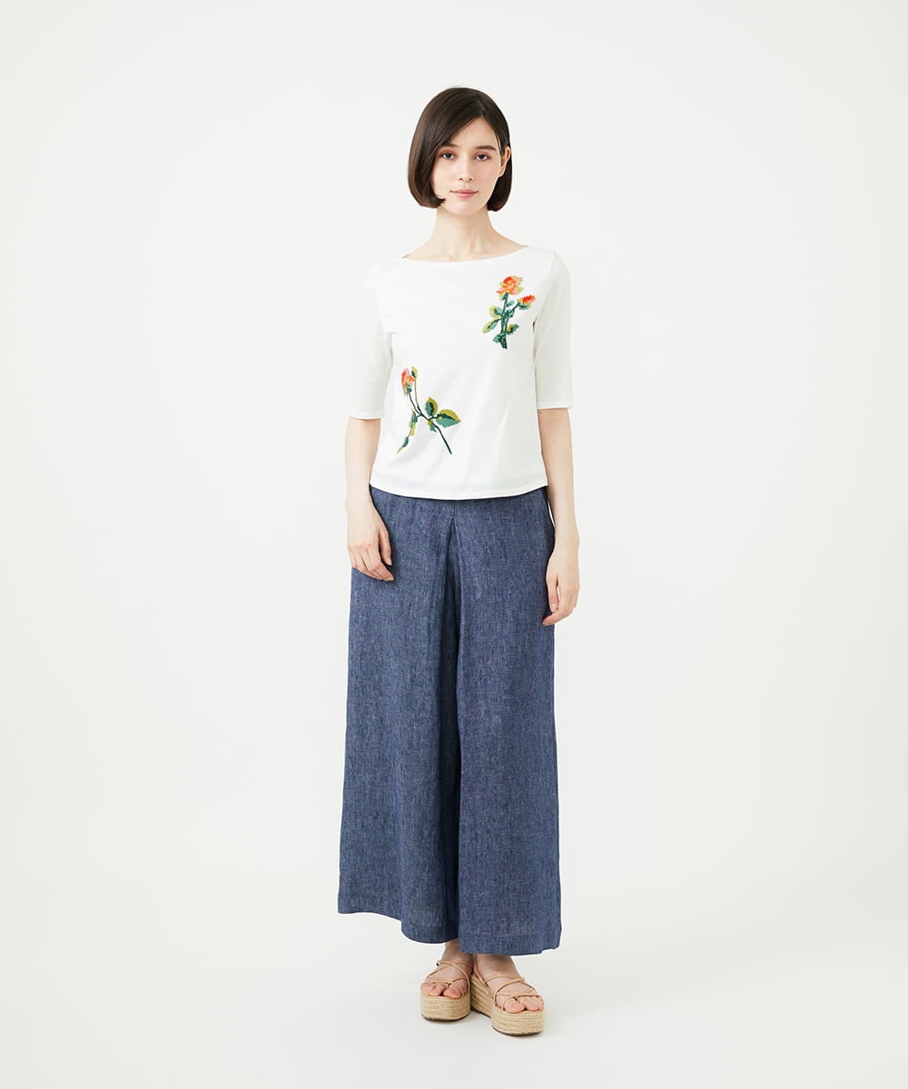 GBKGF02300 Sybilla(シビラ) キューブローズ刺繍カットソー ホワイト