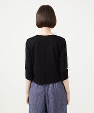 GBKGF03300 Sybilla(シビラ) シンメトリー風フラワー刺繍カットソー ブラック