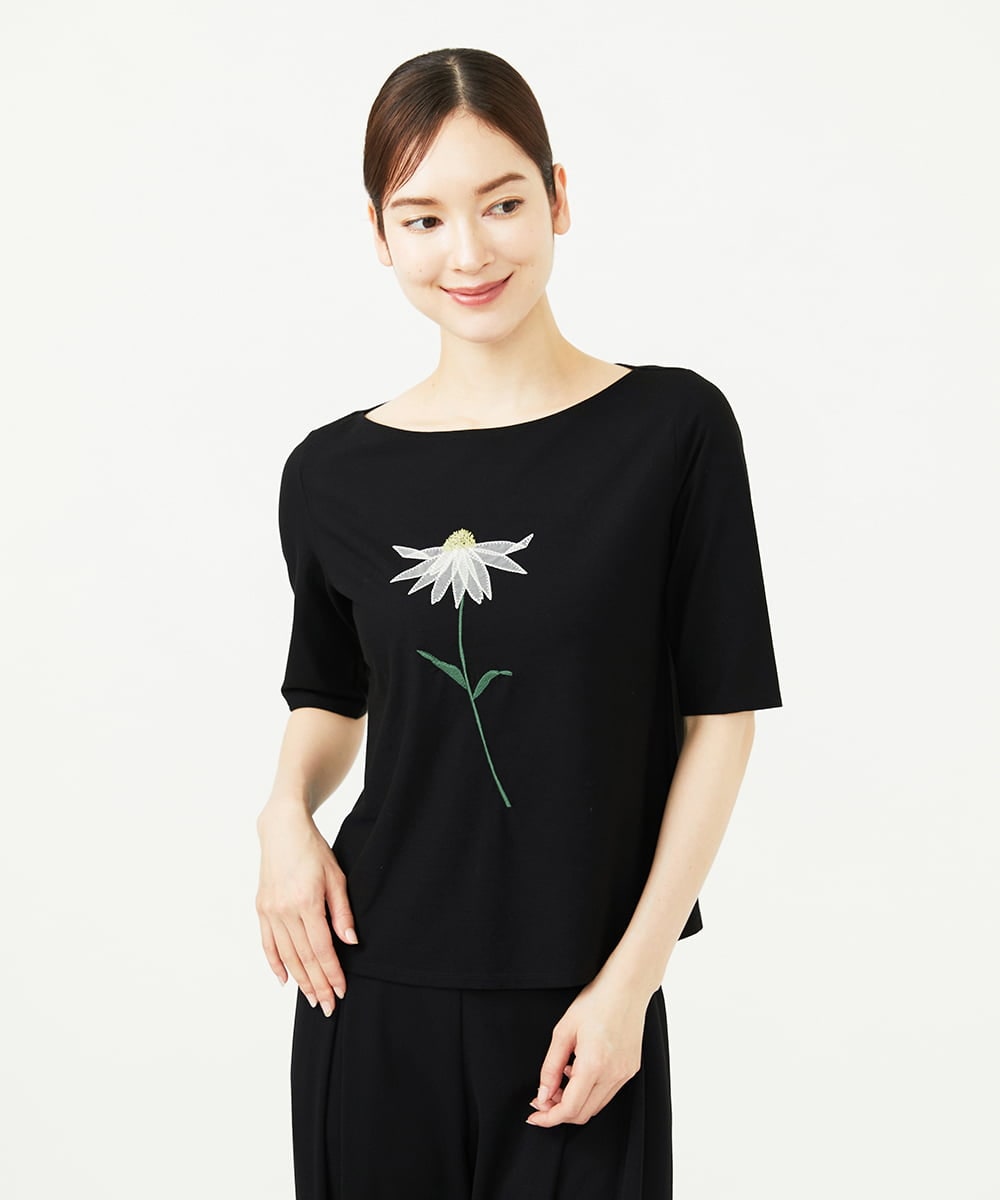 GBKJB03270 Sybilla(シビラ) フラワーアップリケカットソー ブラック