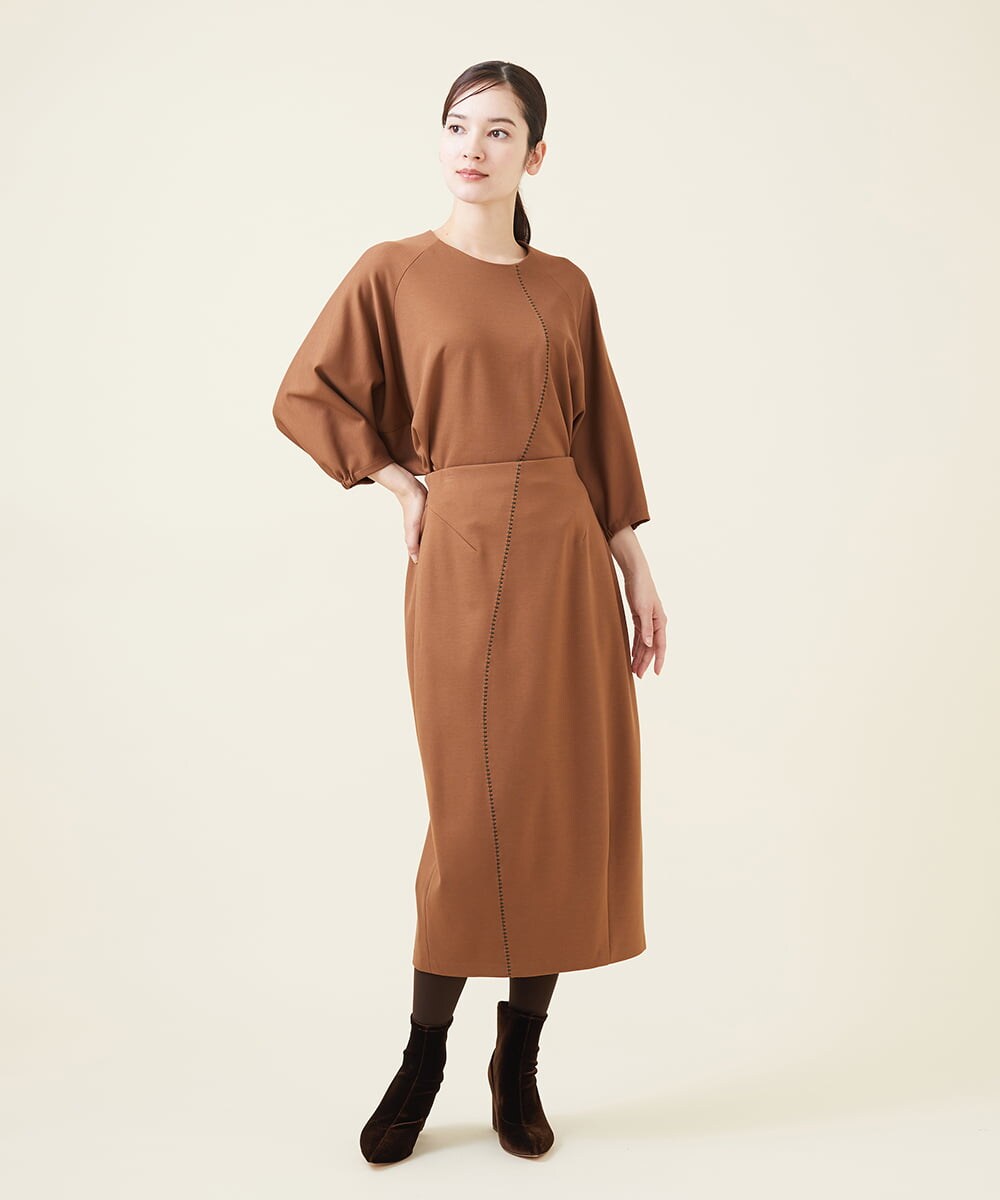 GBKJU67330 Sybilla(シビラ) 配色ステッチポンチカットソー キャメル