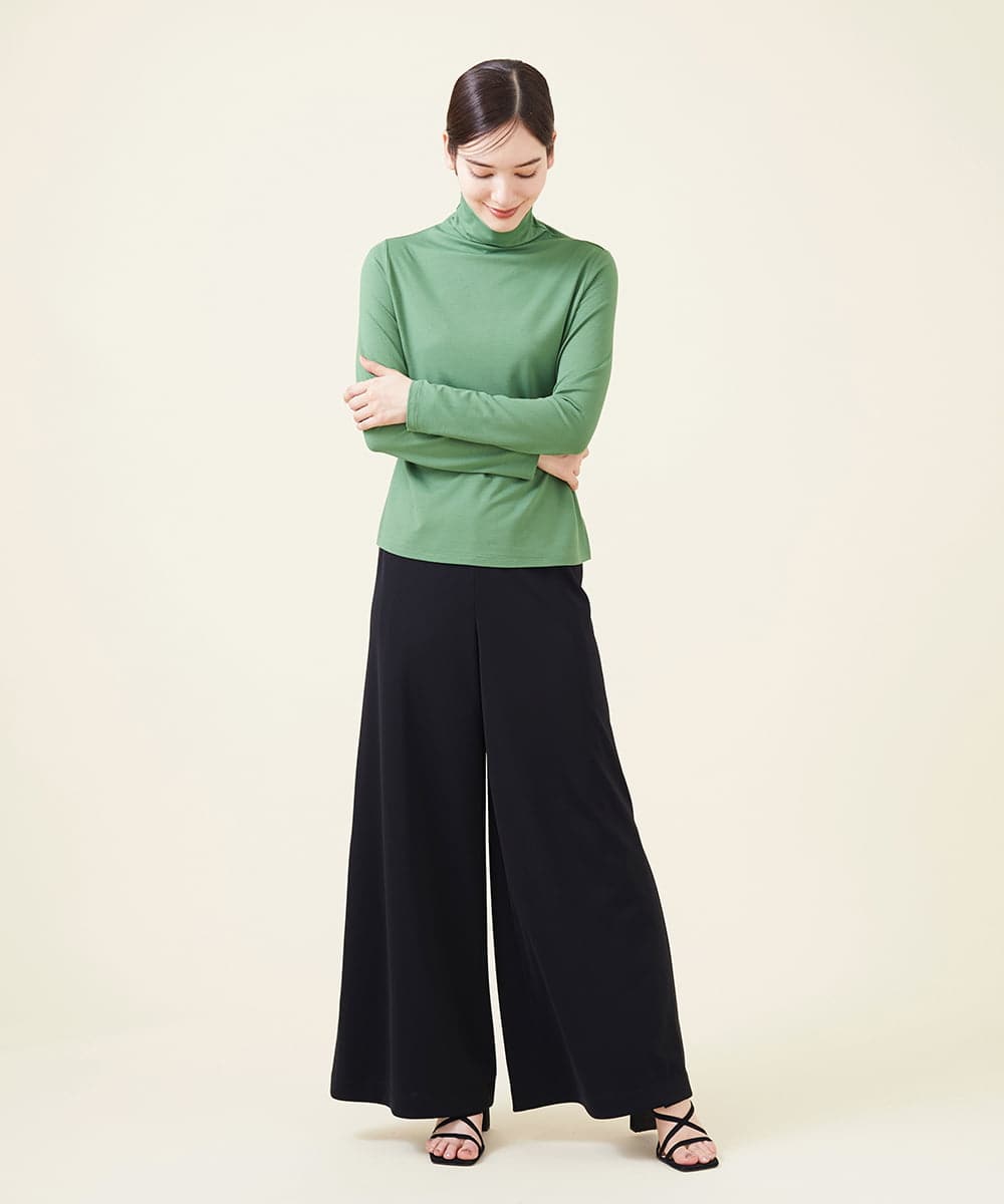 GBKJU68150 Sybilla(シビラ) レーヨンハイネックカットソー グリーン