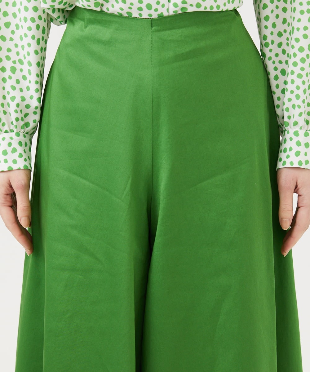 GBLEE32270 Sybilla(シビラ) フレアクロップドパンツ グリーン