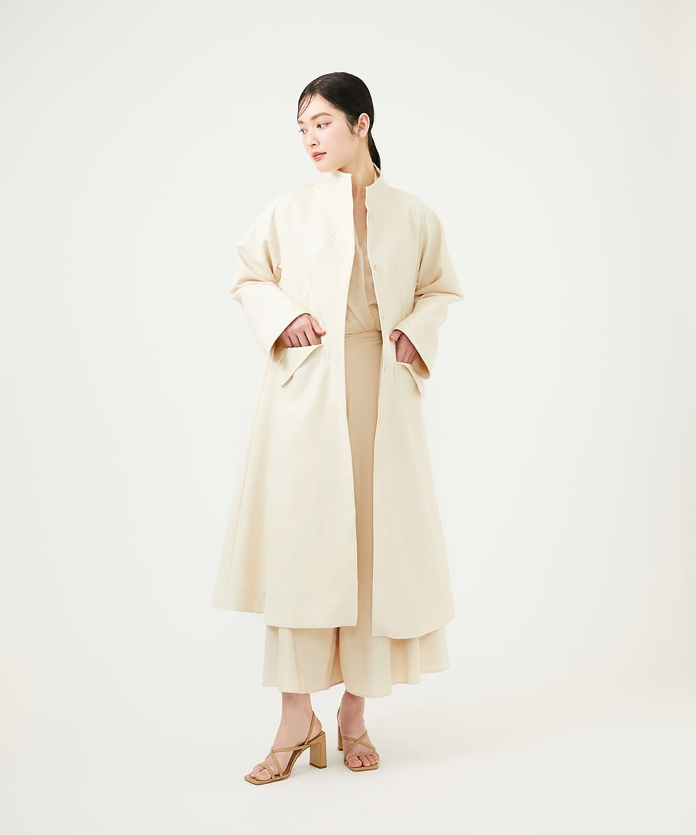 GBLEE32270 Sybilla(シビラ) フレアクロップドパンツ ライトベージュ