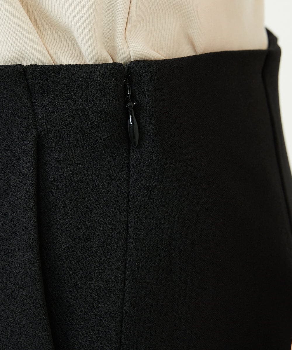 GBLEE42270 Sybilla(シビラ) ストレートクロップドパンツ ブラック