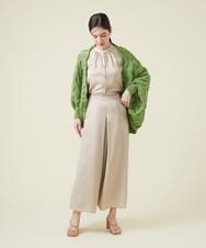 GBLET13330 Sybilla(シビラ) 【ドラマ着用】フロントタックサテンフレアパンツ ベージュ