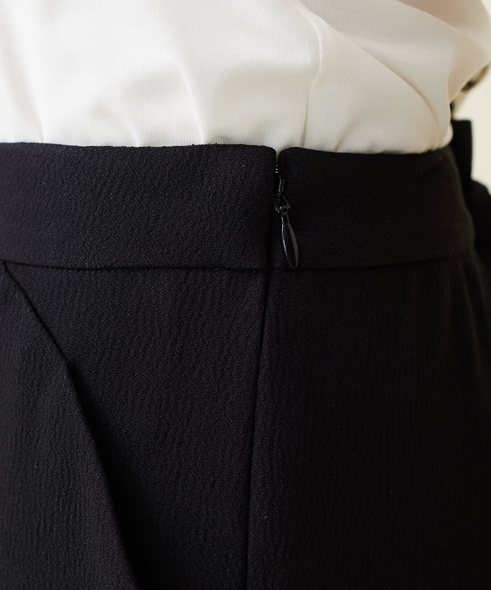 GBLET19300 Sybilla(シビラ) デニットジョーゼットクロップドパンツ ブラック