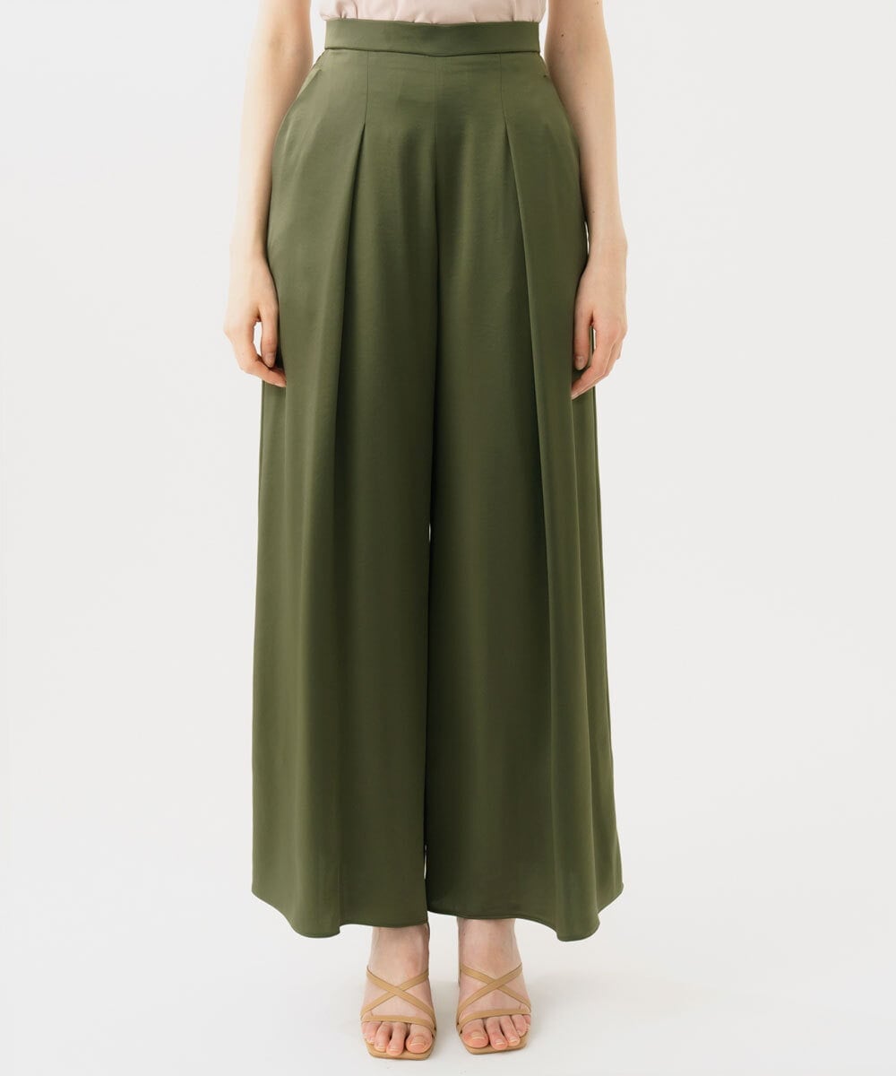 GBLGD40360 Sybilla(シビラ) サテンタックパンツ カーキ