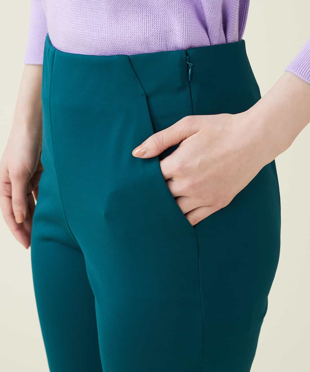 GBLGP10230 Sybilla(シビラ) バックスリットスティックパンツ グリーン
