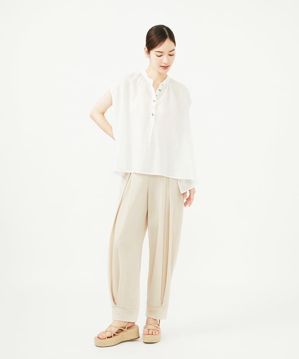 GBLJA01360 Sybilla(シビラ) ボックスタック梨地パンツ アイボリー
