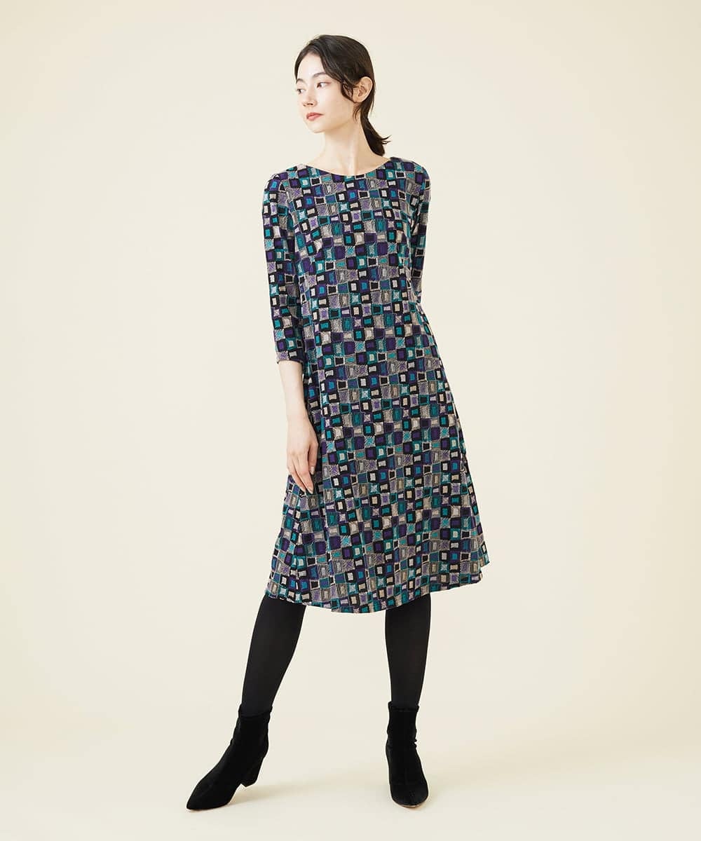 GBPAV73690 Sybilla(シビラ) ジオメトリック刺繍ジャージードレス ブラック