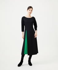 GBPCD01630 Sybilla(シビラ) スリットレイヤードドレス ブラック×グリーン