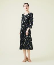 GBPEU82630 Sybilla(シビラ) スプリングフラワー刺繍ジャージードレス ブラック