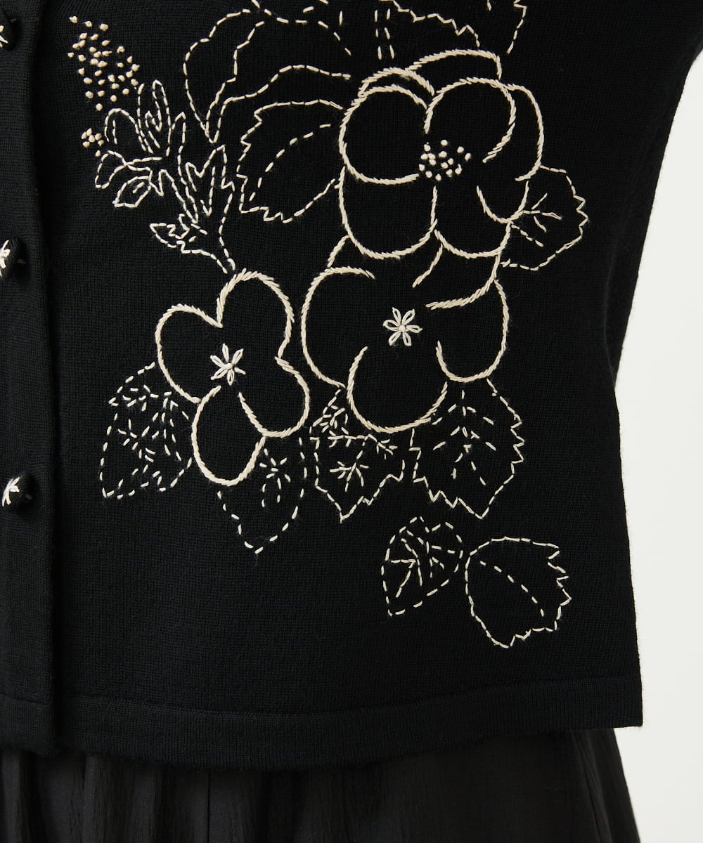 GBSAD34600 Sybilla(シビラ) ステッチフラワー刺繍カーディガン ブラック