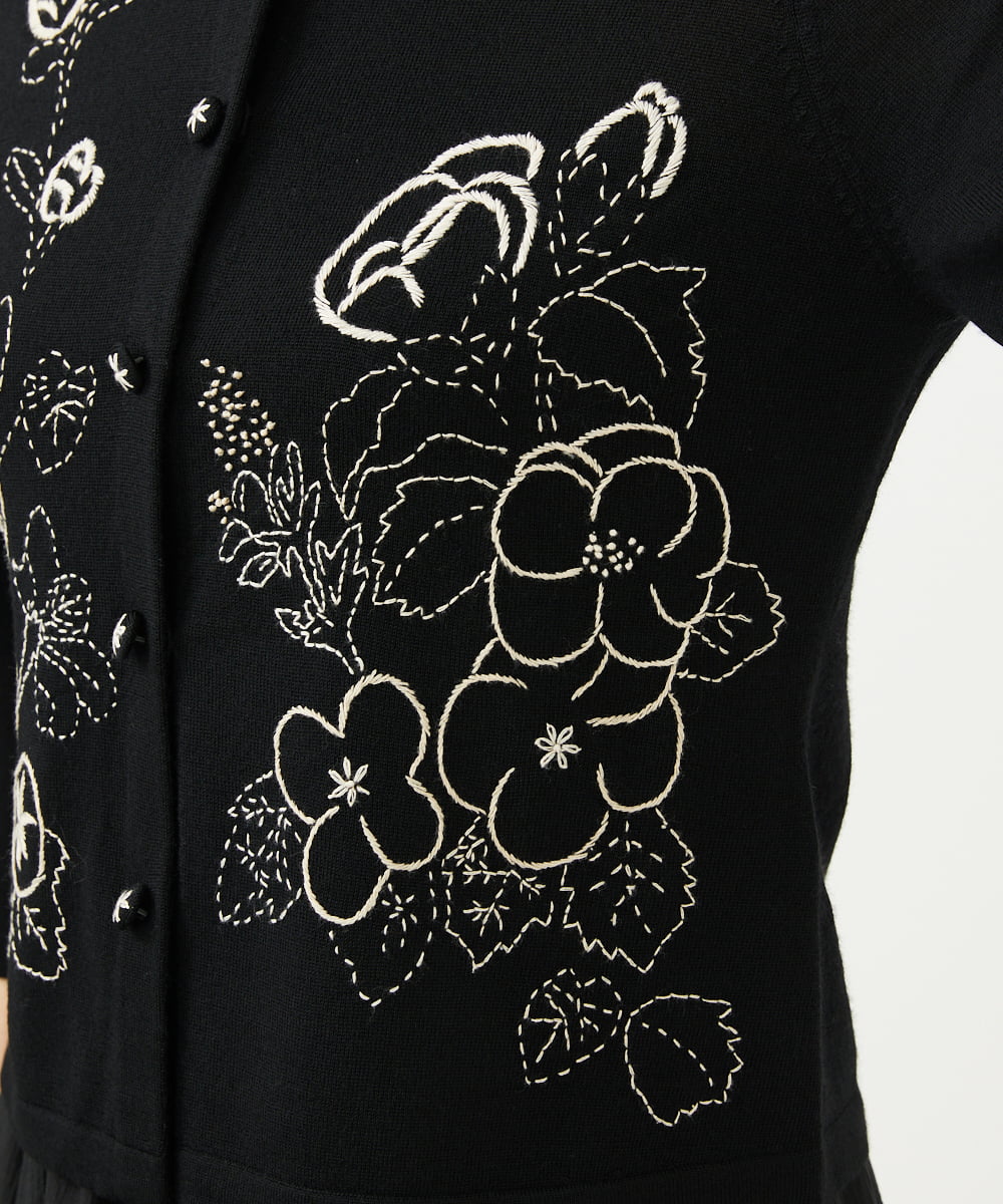 GBSAD34600 Sybilla(シビラ) ステッチフラワー刺繍カーディガン ブラック