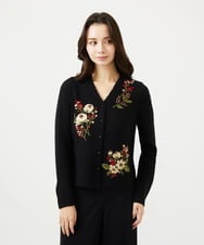 GBSAF34600 Sybilla(シビラ) ポピーブーケ刺繍カーディガン ブラック