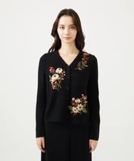 GBSAF34600 Sybilla(シビラ) ポピーブーケ刺繍カーディガン ブラック