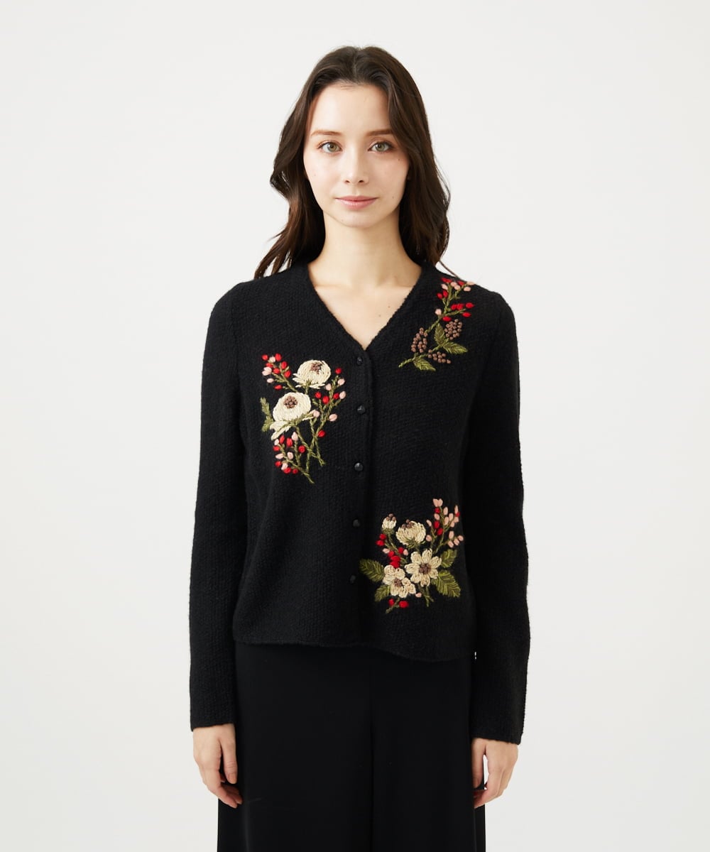 GBSAF34600 Sybilla(シビラ) ポピーブーケ刺繍カーディガン ブラック