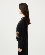 GBSAF34600 Sybilla(シビラ) ポピーブーケ刺繍カーディガン ブラック