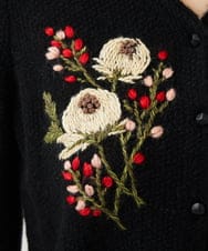 GBSAF34600 Sybilla(シビラ) ポピーブーケ刺繍カーディガン ブラック
