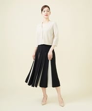 GBSJV03270 Sybilla(シビラ) Vネックショートカーディガン アイボリー