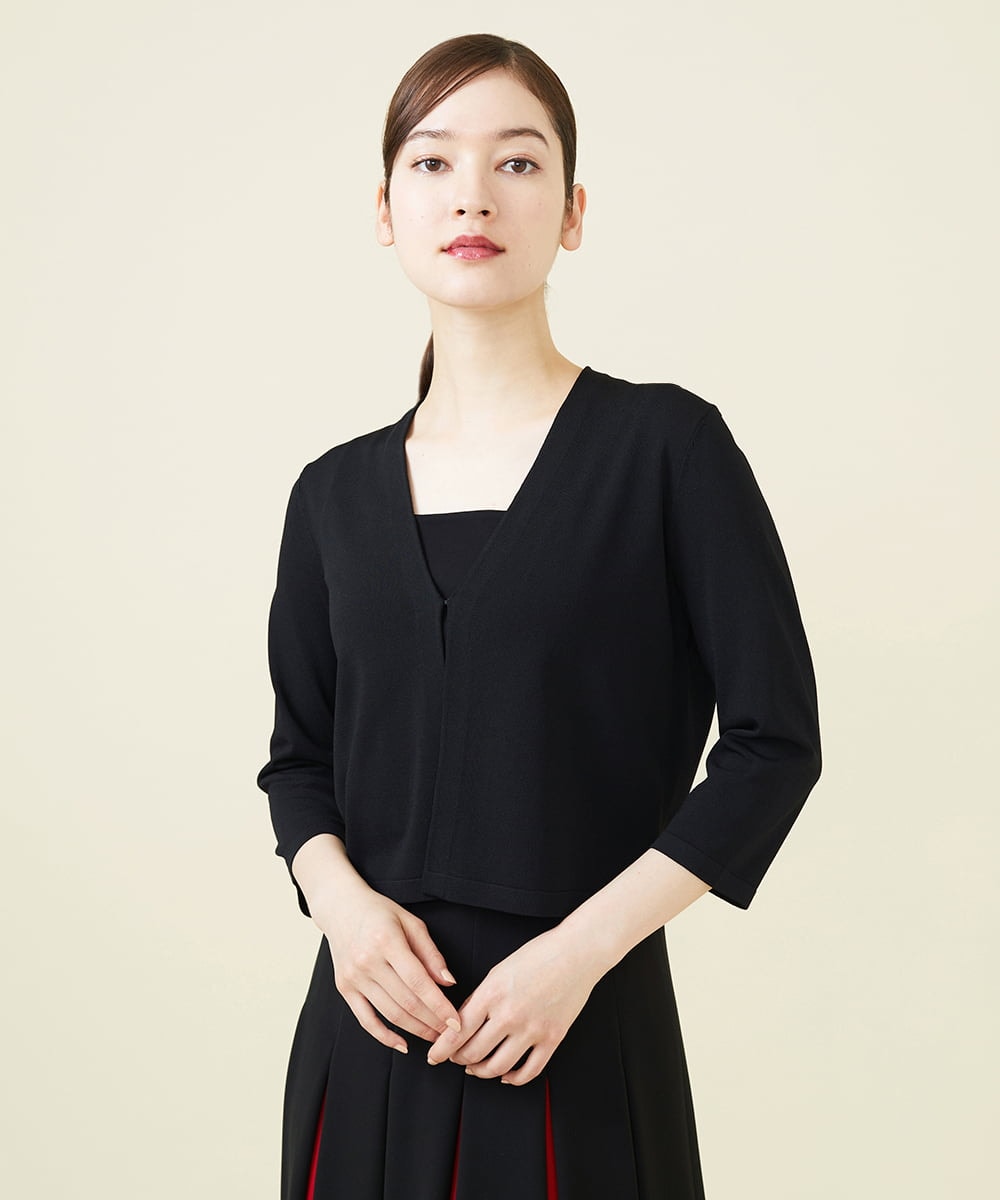 GBSJV03270 Sybilla(シビラ) Vネックショートカーディガン ブラック