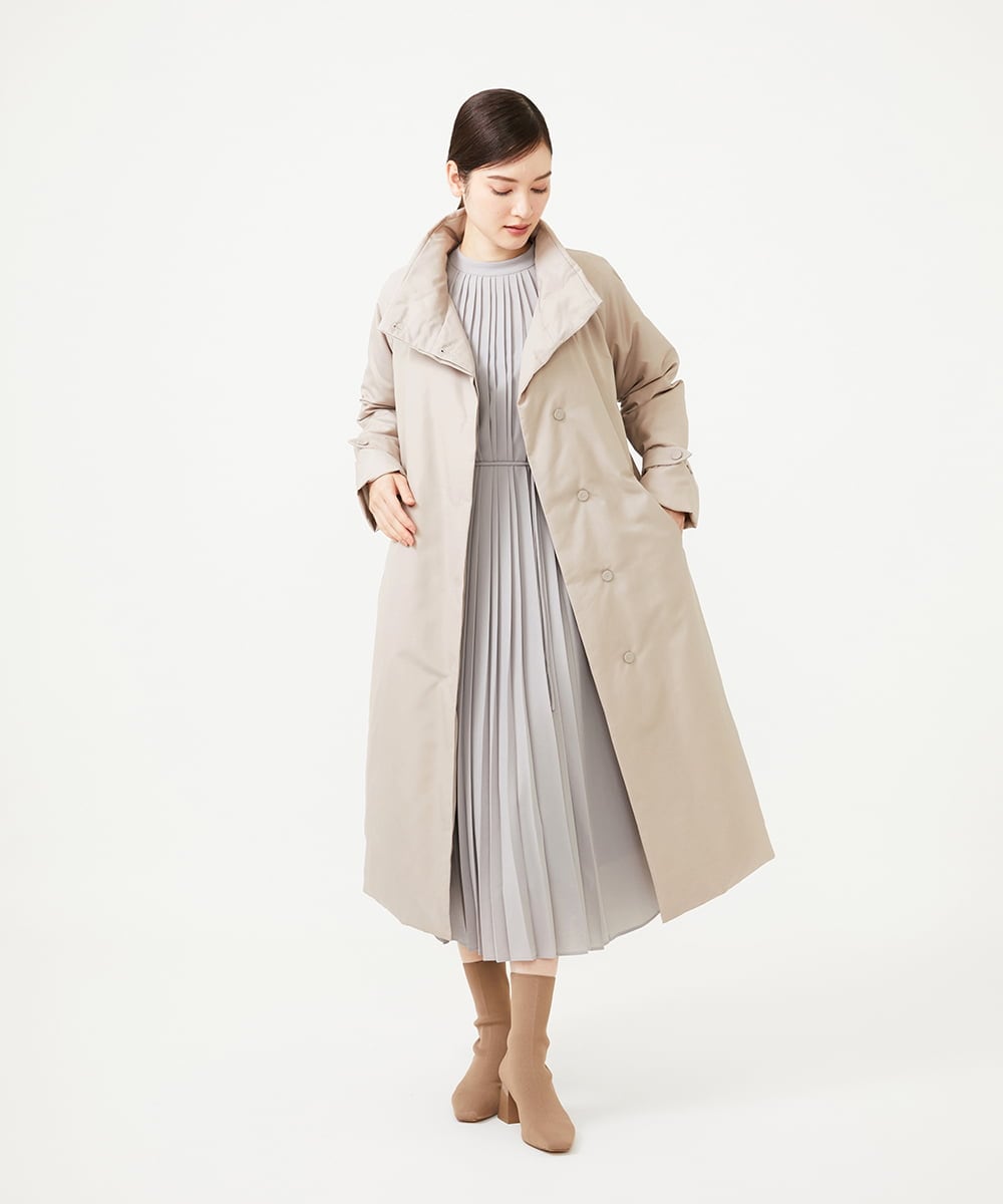 GBUAG21700 Sybilla(シビラ) スタンドカラーダウンコート ライトベージュ