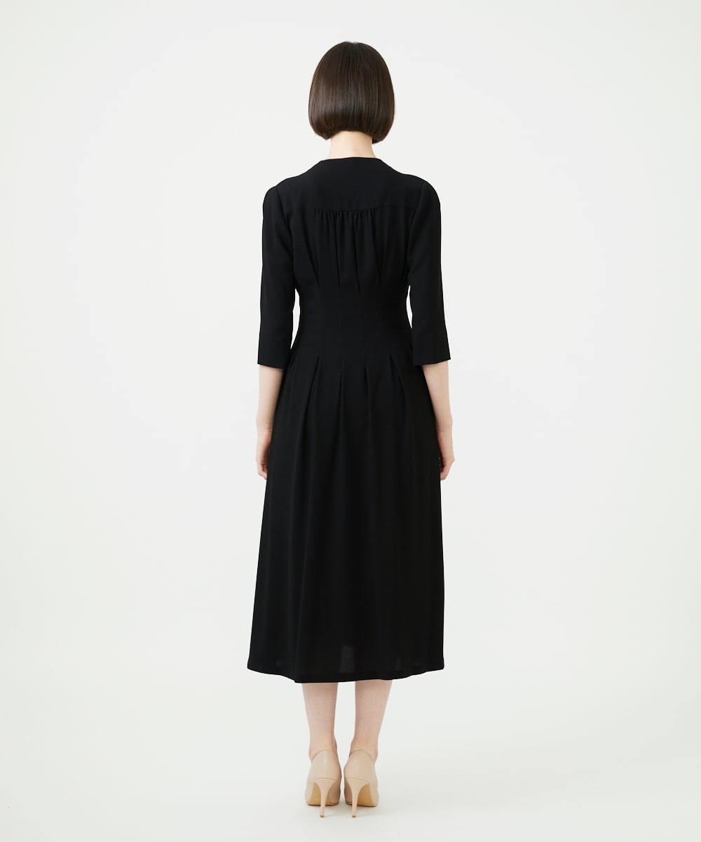 GDEAG22420 Sybilla(シビラ) タックデザインドレス ブラック
