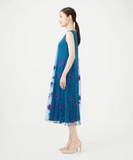 GDEAG90800 Sybilla(シビラ) マーガレット刺繍チュールドレス 【WEB限定】ブルー