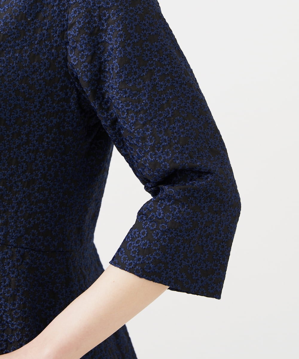 GDEGD84630 Sybilla(シビラ) フラワー総刺繍ドレス ネイビー