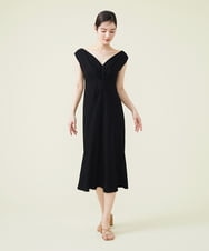 GDEGT29540 Sybilla(シビラ) 【SYBILLA DRESS】オープンバックVネックドレス ブラック