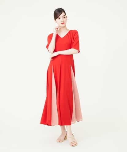 GDEHM09600 Sybilla バイカラープリーツドレス