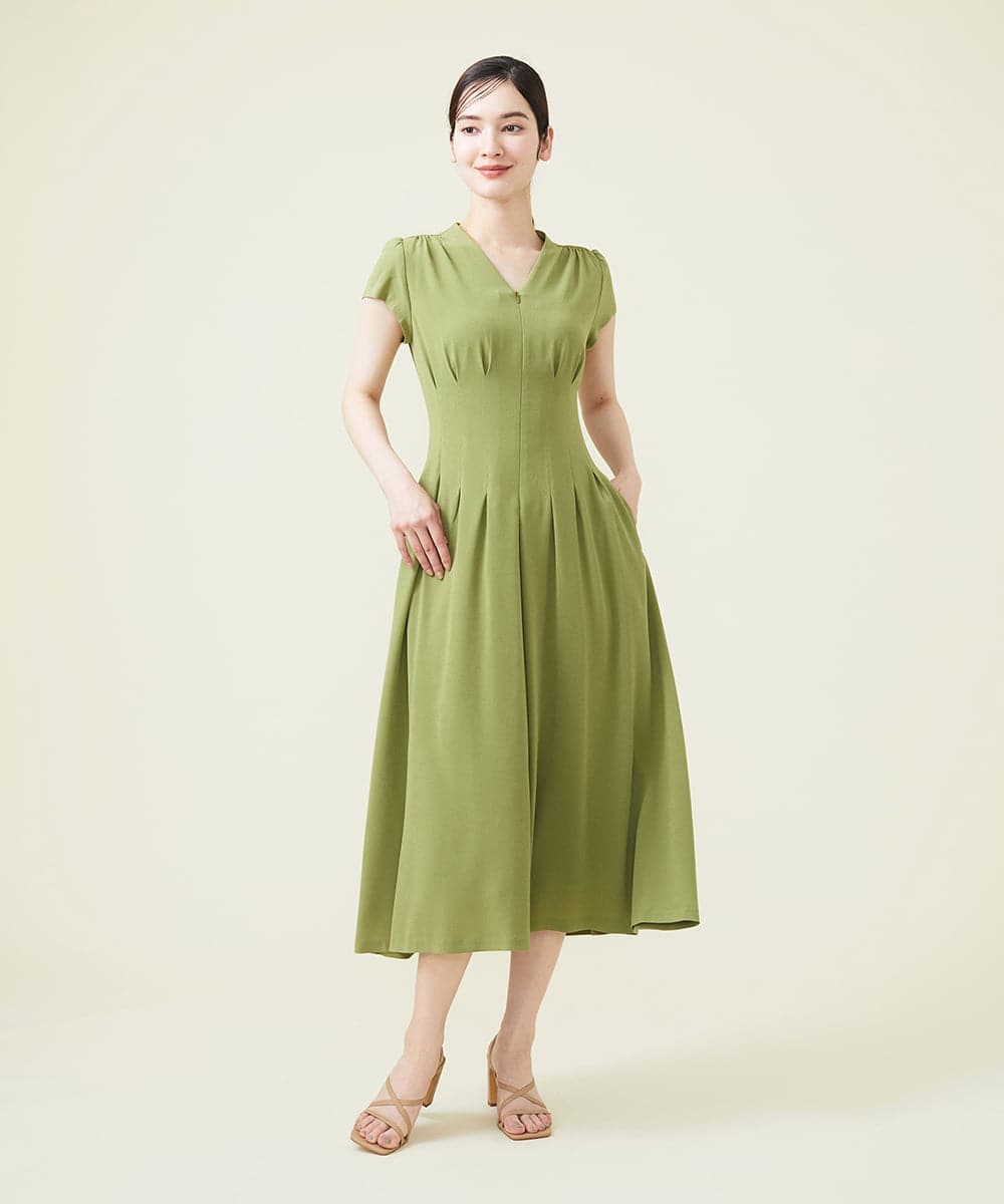 タッキングデザインドレス(ドレス) | Sybilla(シビラ)｜イトキン